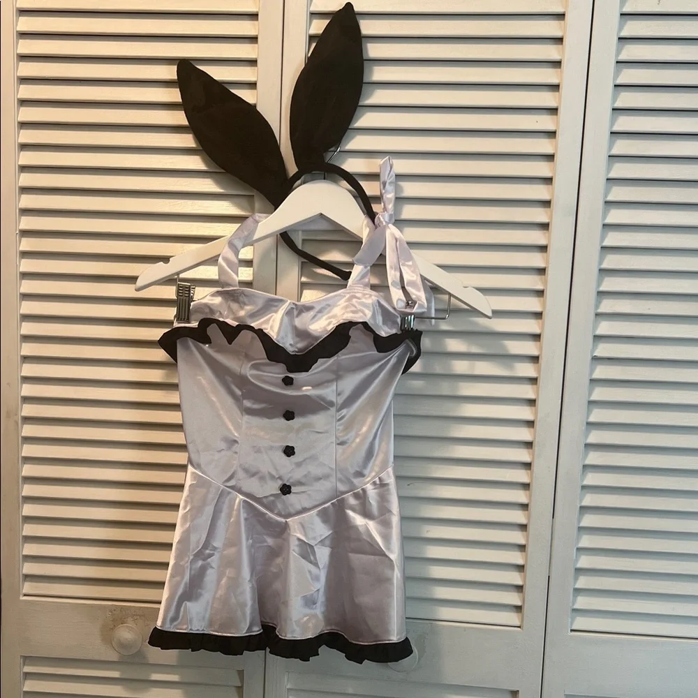 #1577** Bunny Costume with Ears - Black and White - Picture 1 of 13